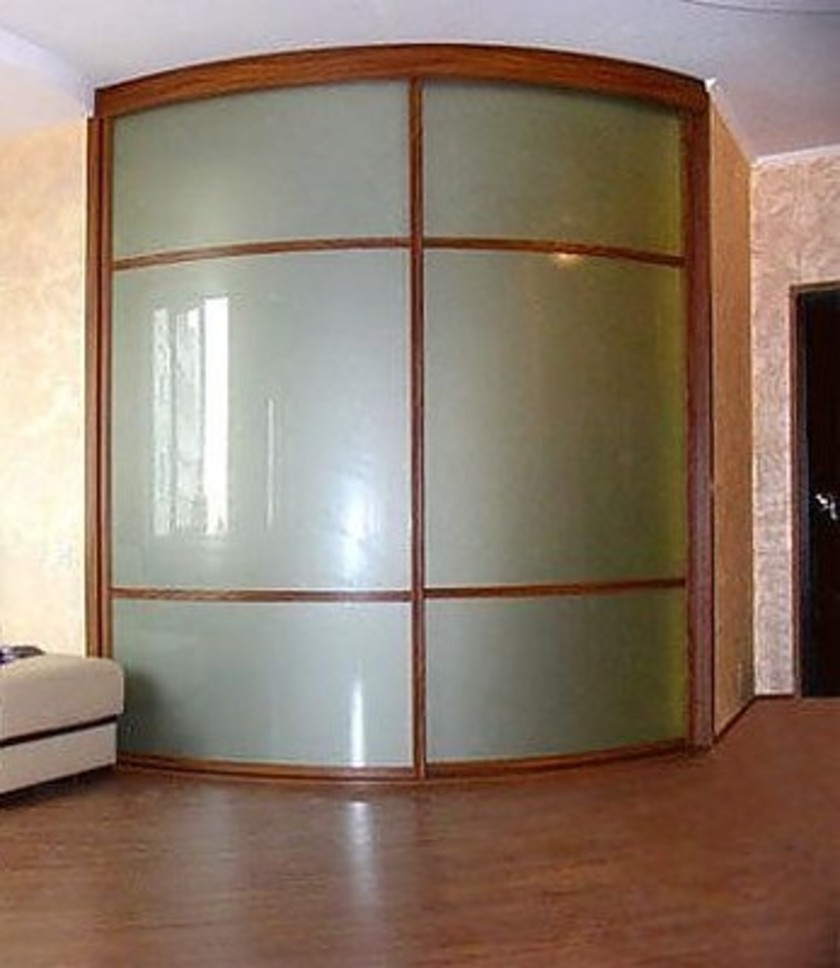Встроенный шкаф купе радиусный в классическом стиле Дзержинск